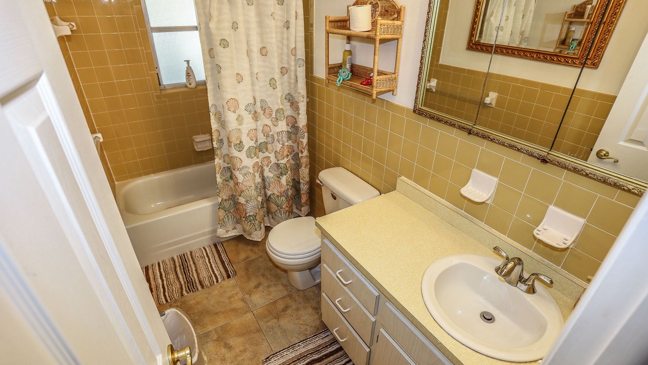 Photo of Bathroom in Bonita Springs