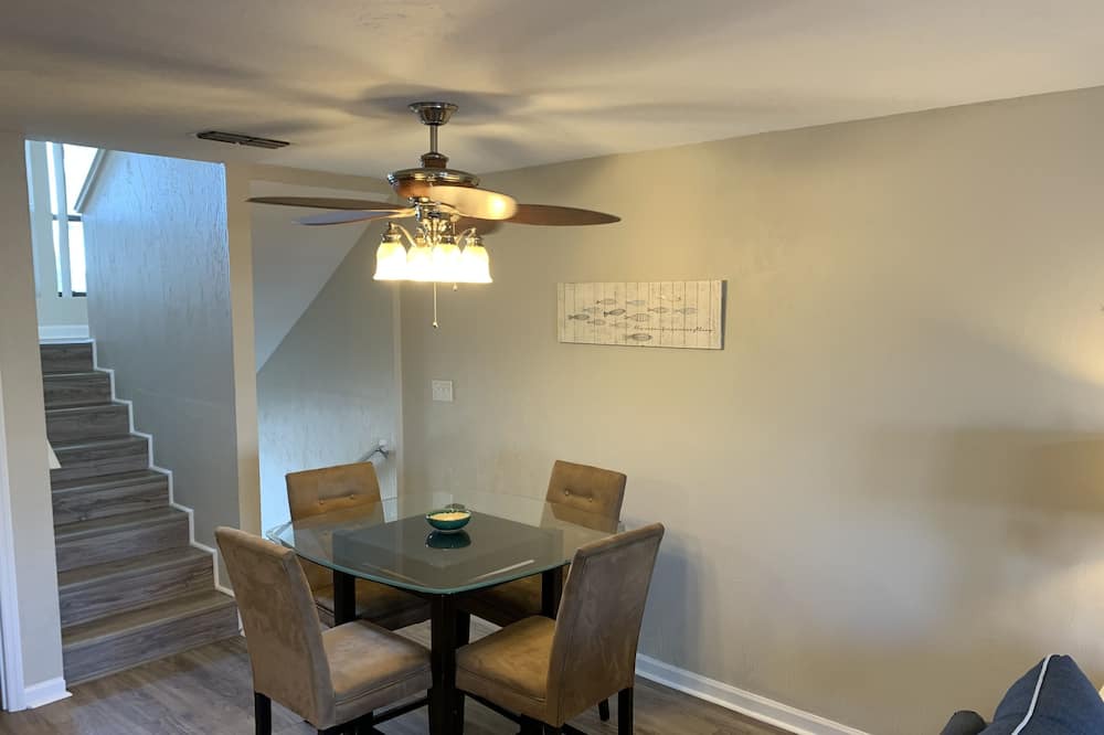 Photo of Livingroom in East End