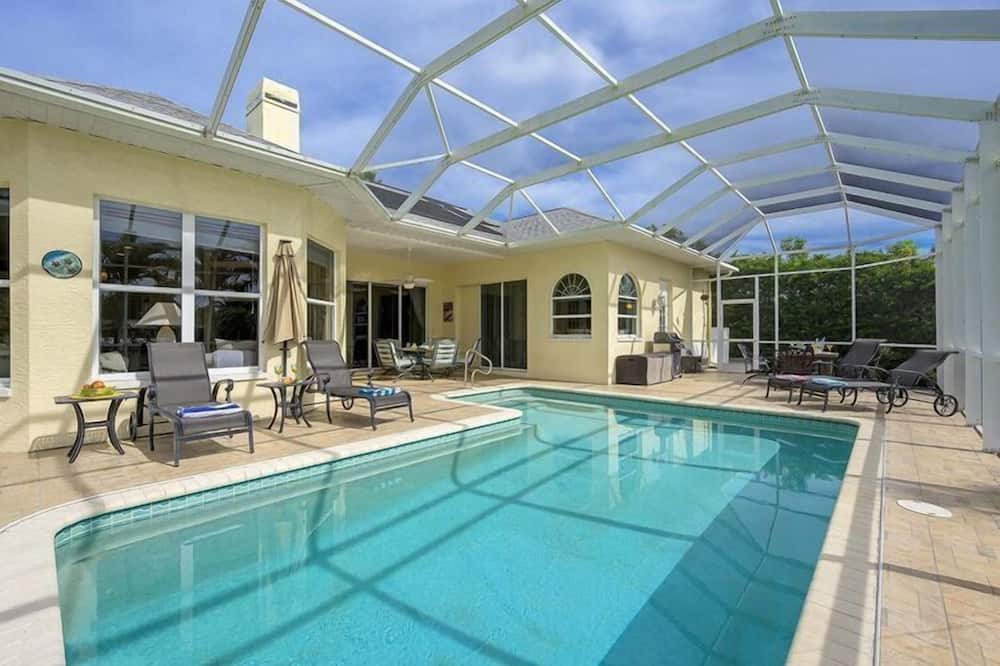 Photo of Outdoor in Caloosahatchee