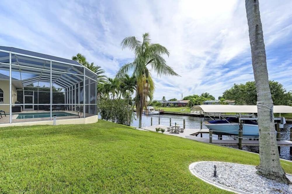 Photo of Outdoor in Caloosahatchee
