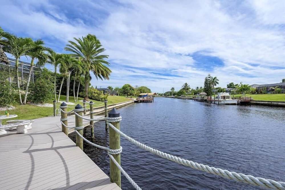 Photo of Outdoor in Caloosahatchee