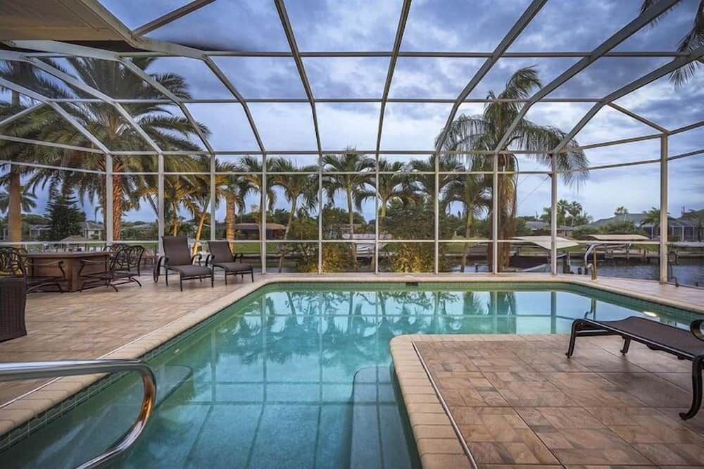 Photo of Outdoor in Caloosahatchee