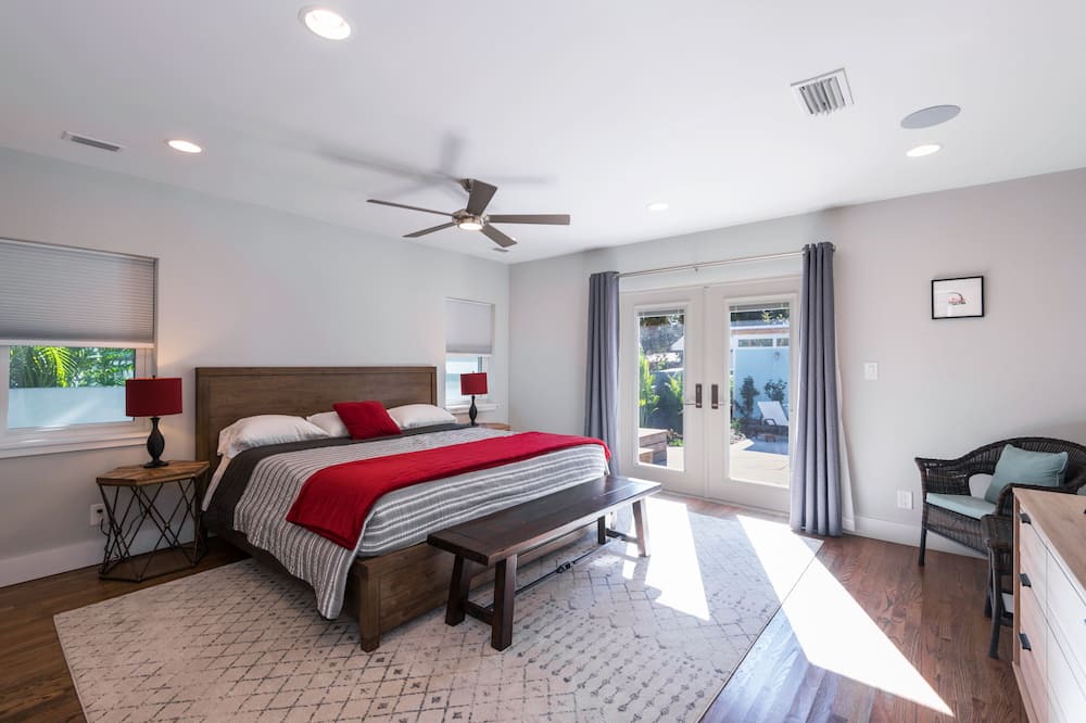 Photo of Bedroom in Historic Old Northeast
