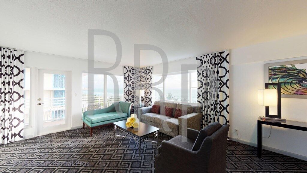 Photo of Livingroom in Surfside