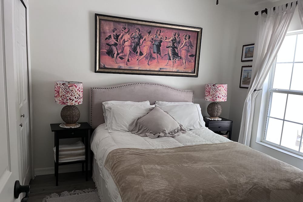 Photo of Bedroom in Oviedo