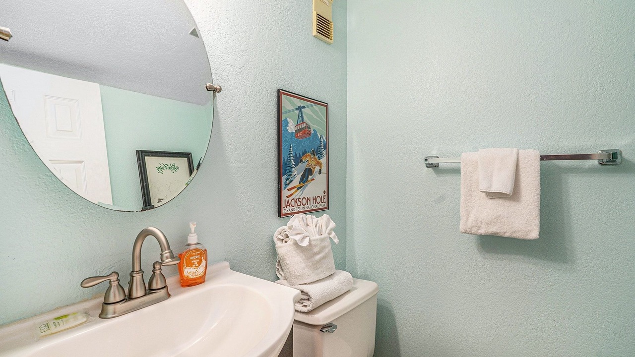 Photo of Bathroom in Garden City