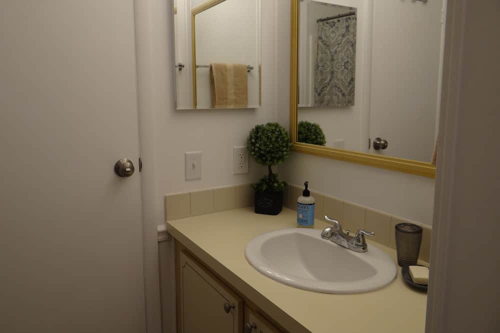 Photo of Bathroom in The Villages