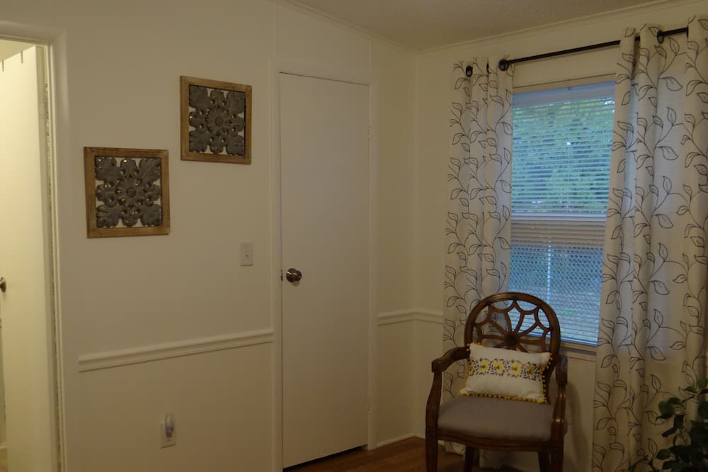 Photo of Bedroom in The Villages