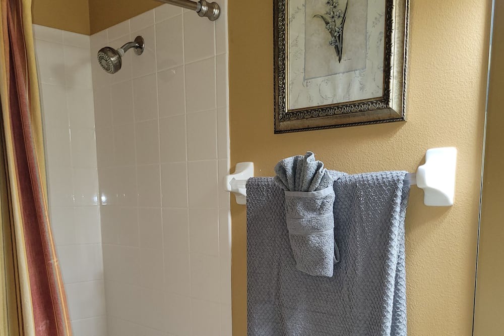 Photo of Bathroom in Lake Mary