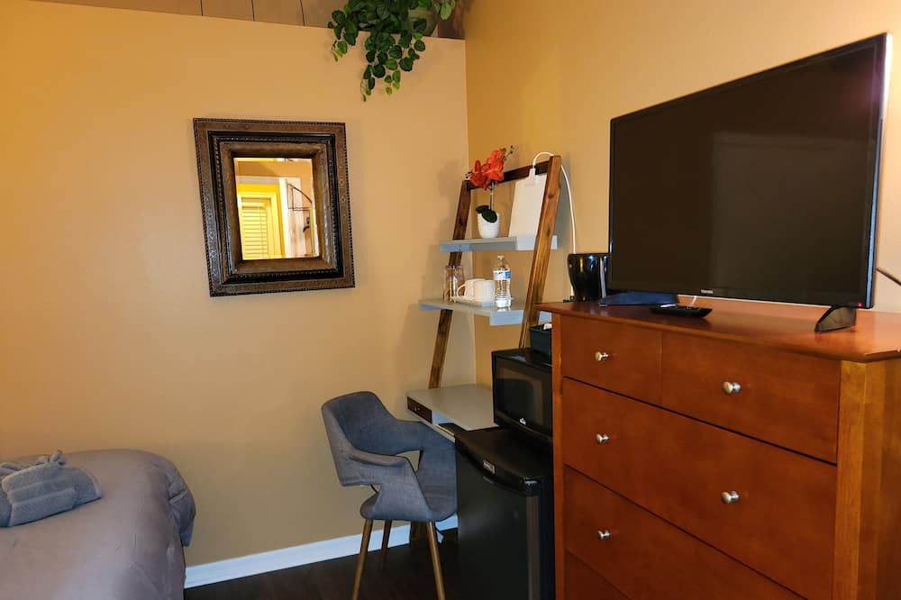 Photo of Bedroom in Lake Mary