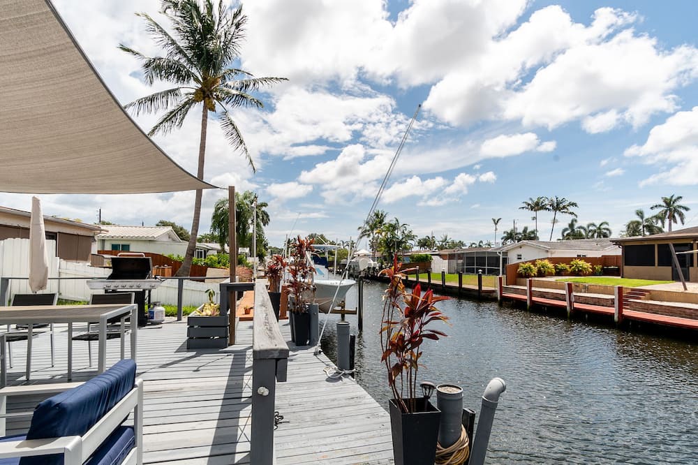 Photo of Outdoor in Melaleuca Gardens