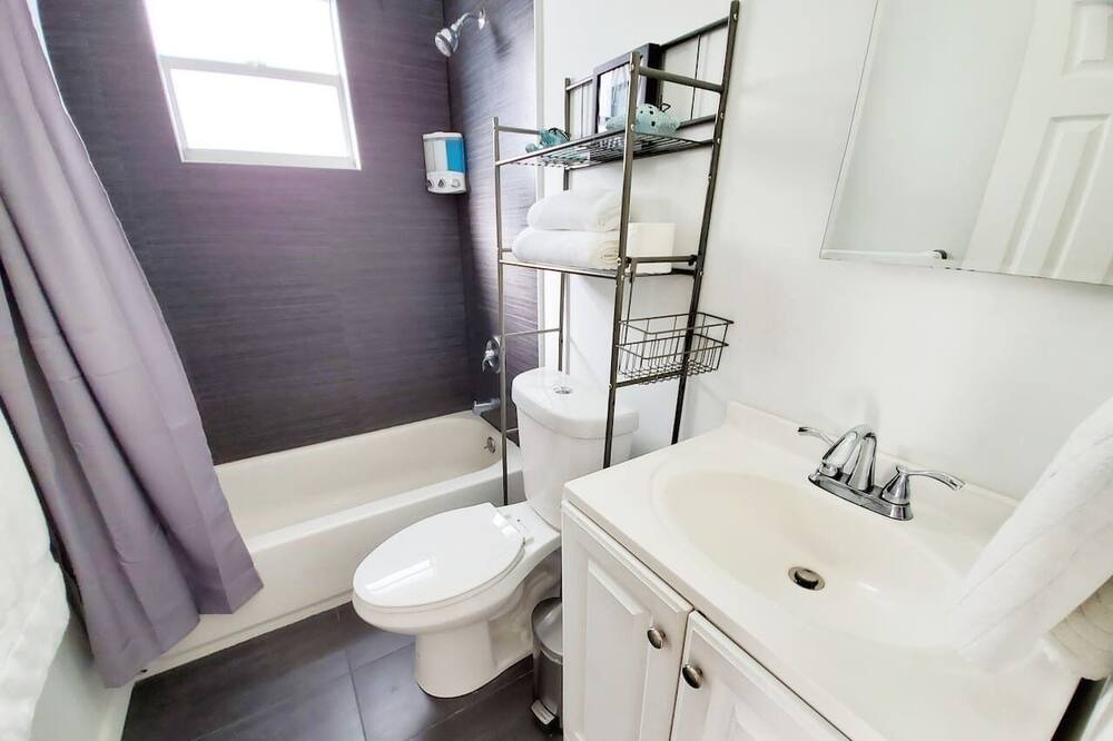 Photo of Bathroom in Buena Vista
