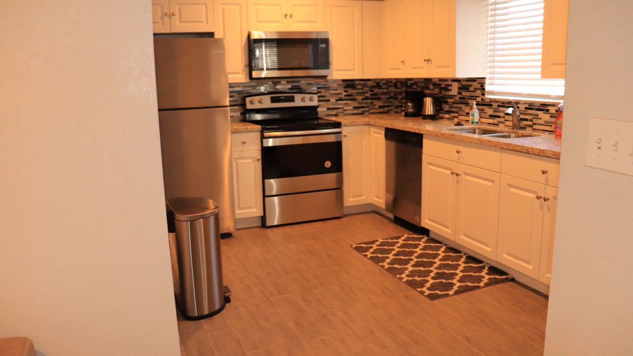 Photo of Kitchen in Royal Poinciana