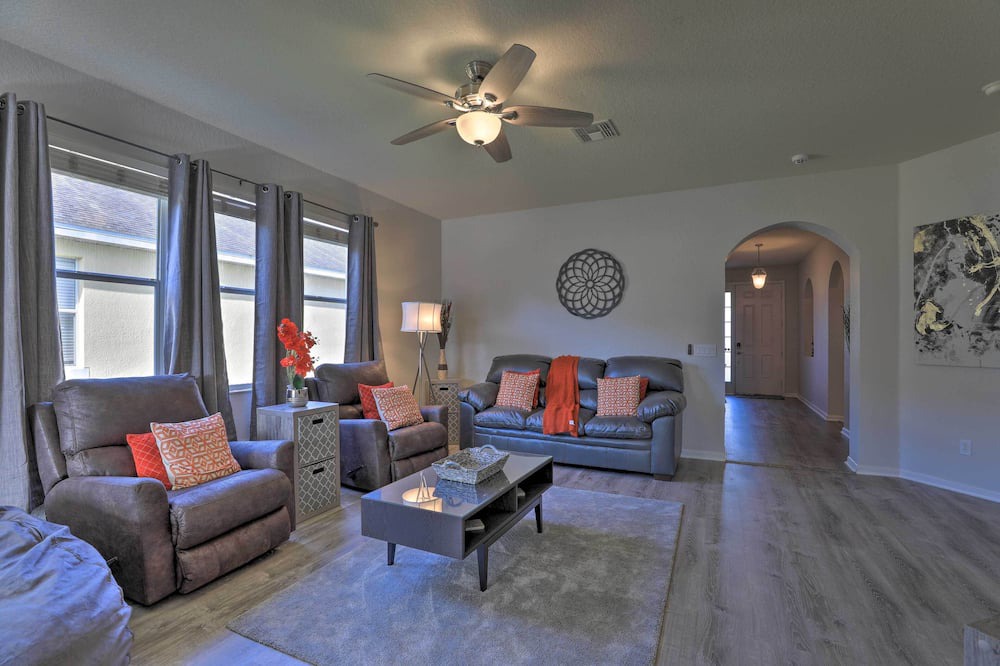 Photo of Bedroom in Trafalgar Village