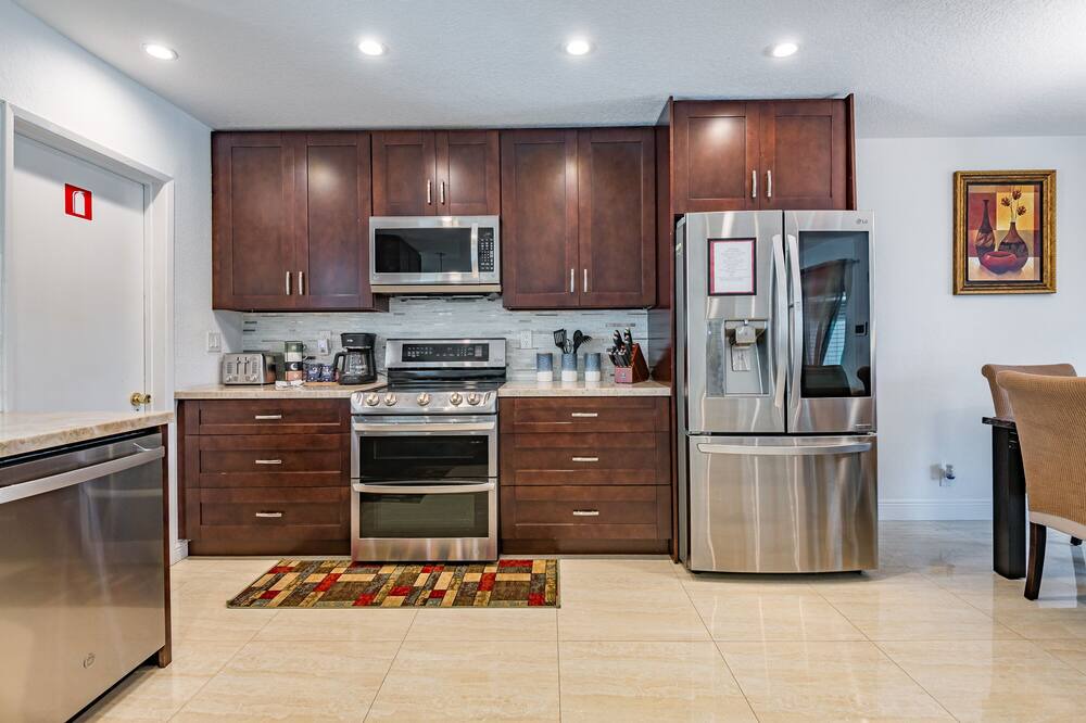 Photo of Kitchen in Lake Estates