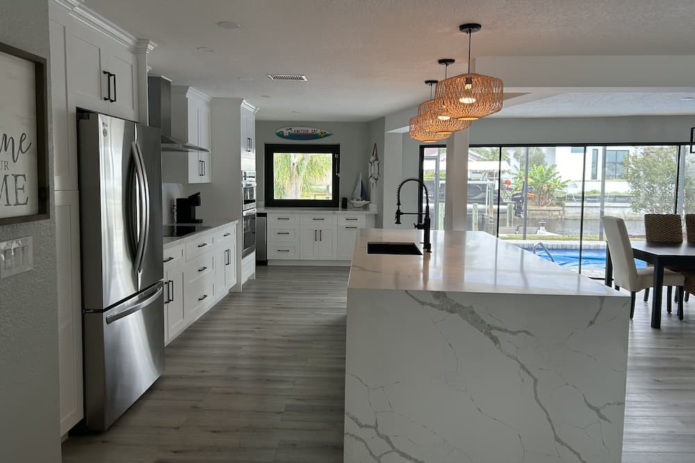 Photo of Kitchen in Yacht Club