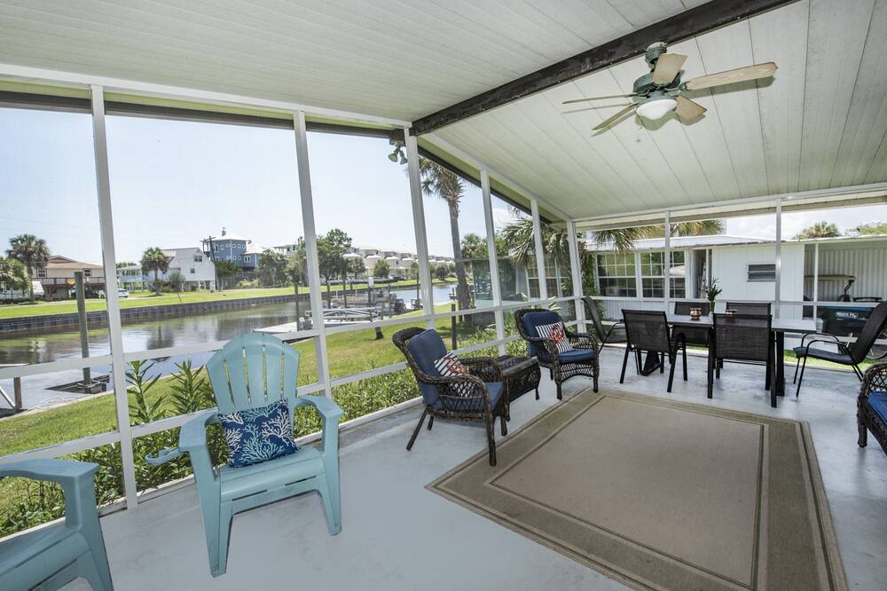 Photo of Outdoor in Crawfordville