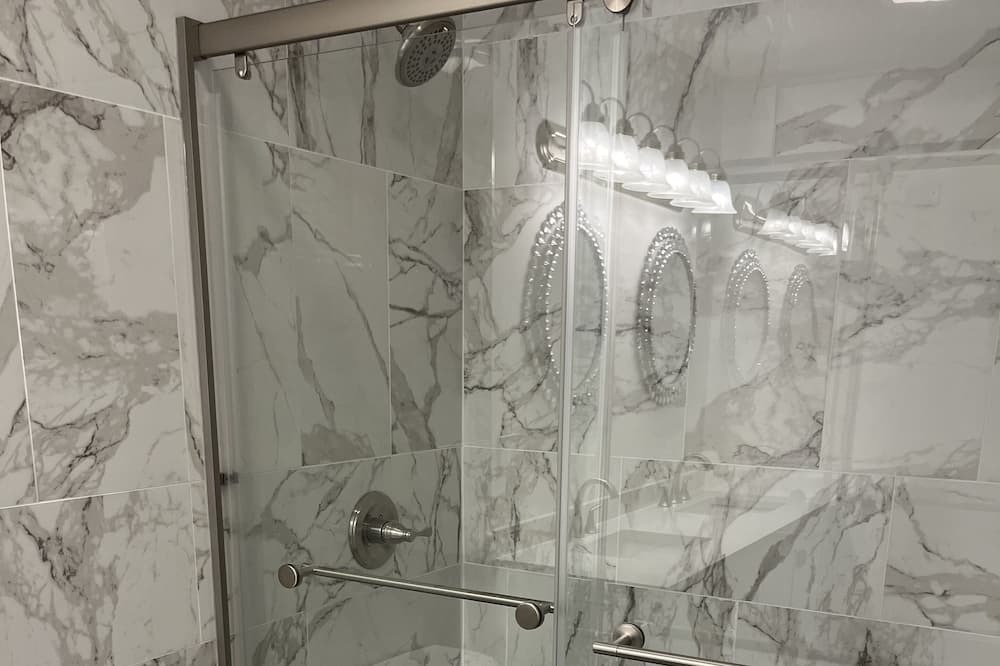 Photo of Bathroom in Northwest Orlando