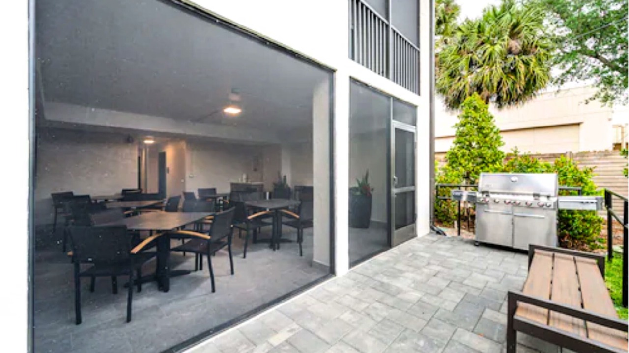 Photo of Patio Balcony in North Naples