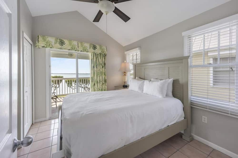 Photo of Bedroom in Marathon