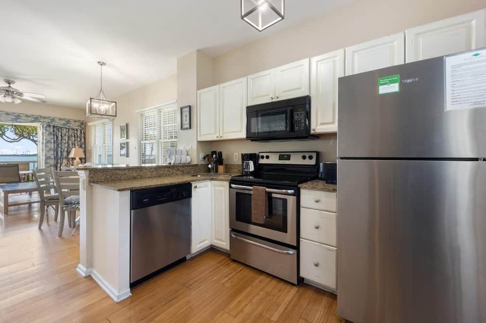Photo of Kitchen in Marathon