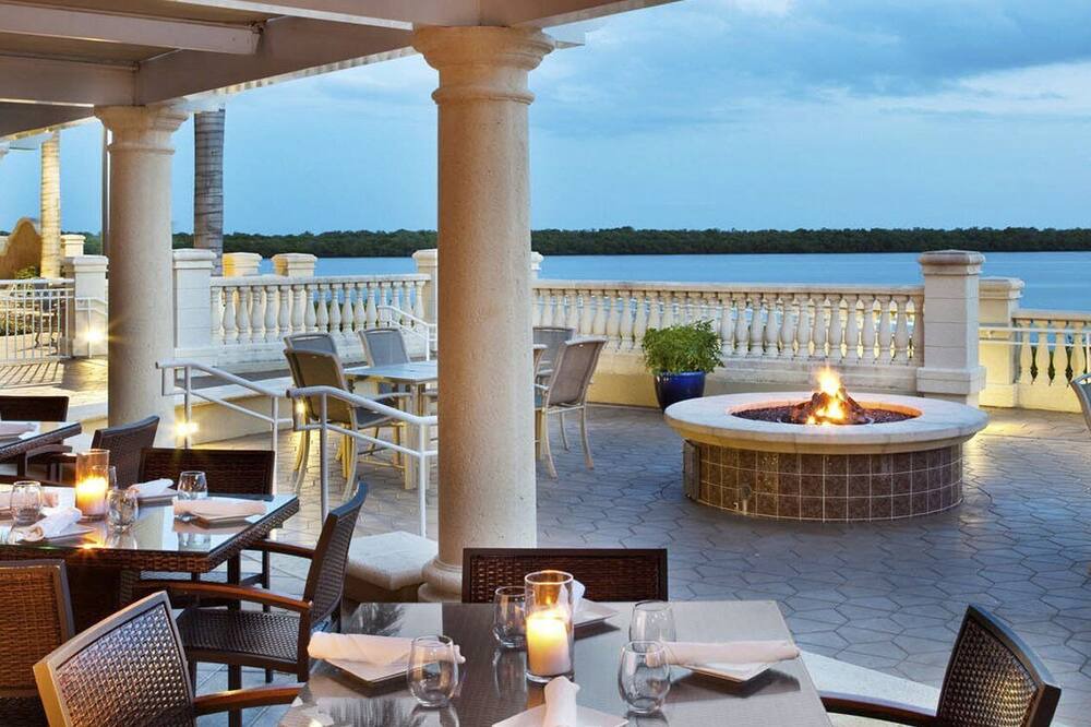 Photo of Outdoor in Pelican