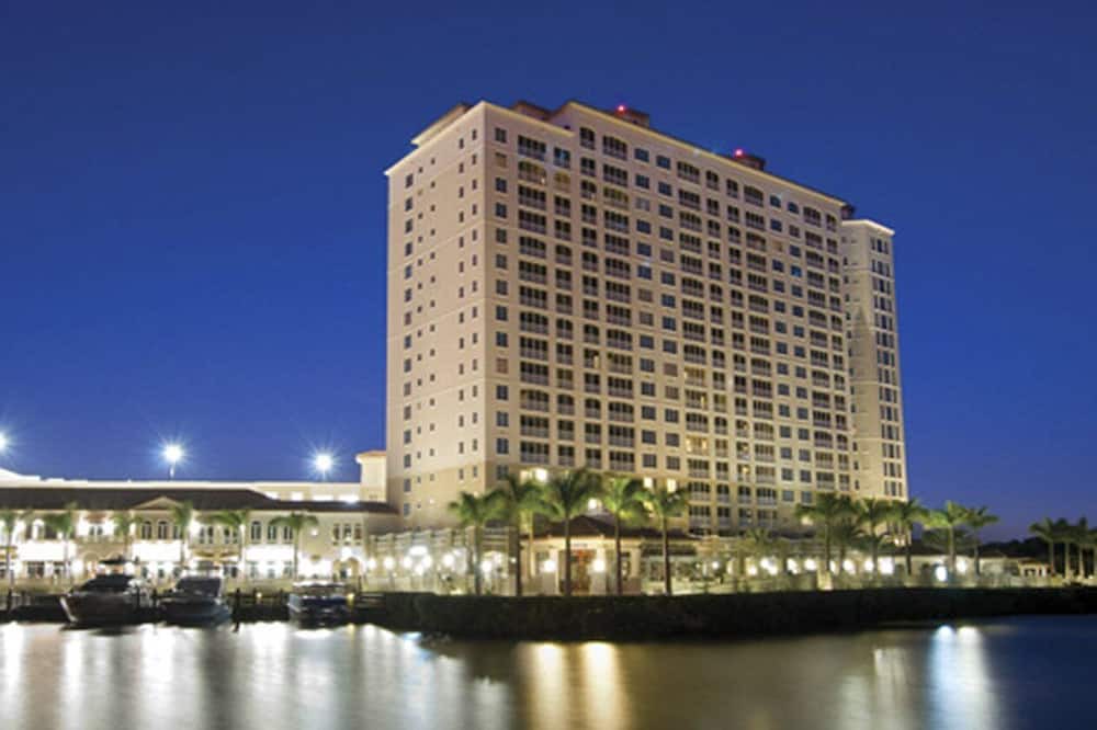Photo of Outdoor in Pelican