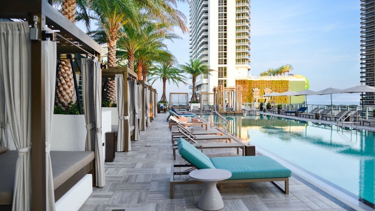 Photo of Outdoor in Hallandale Beach