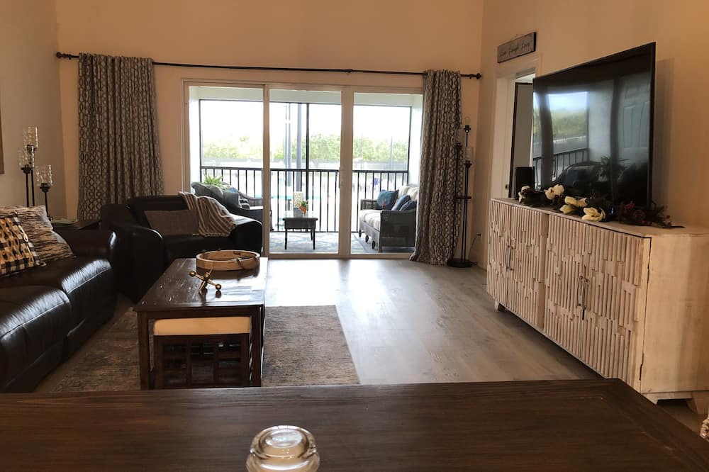 Photo of Livingroom in Gifford