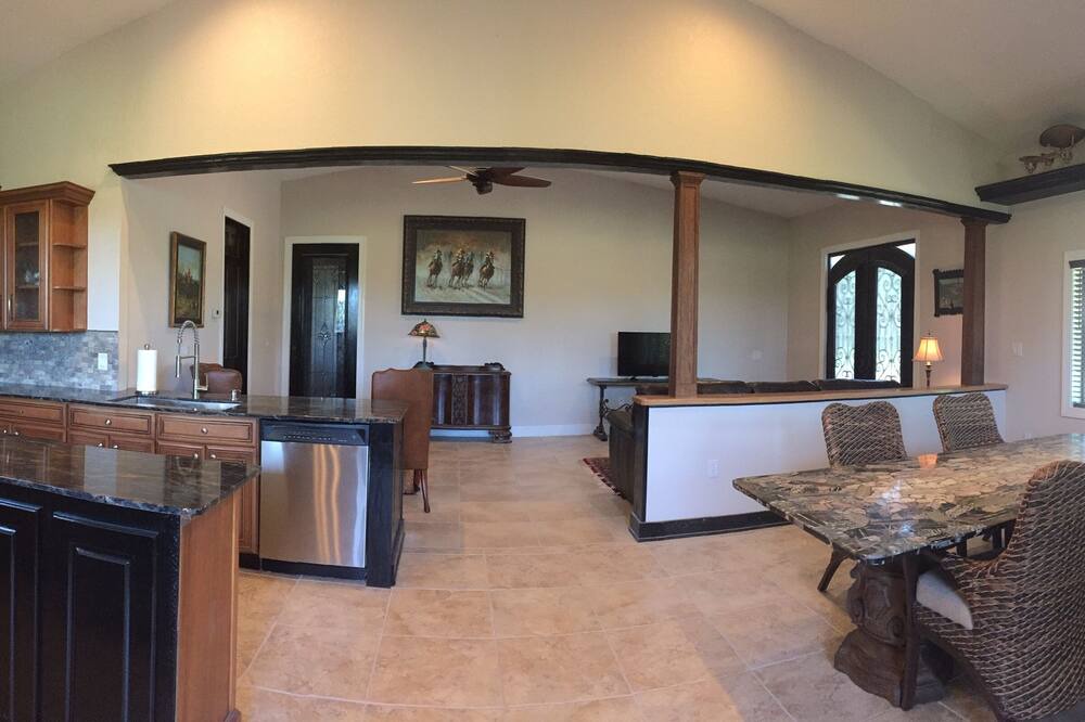 Photo of Kitchen in Reddick