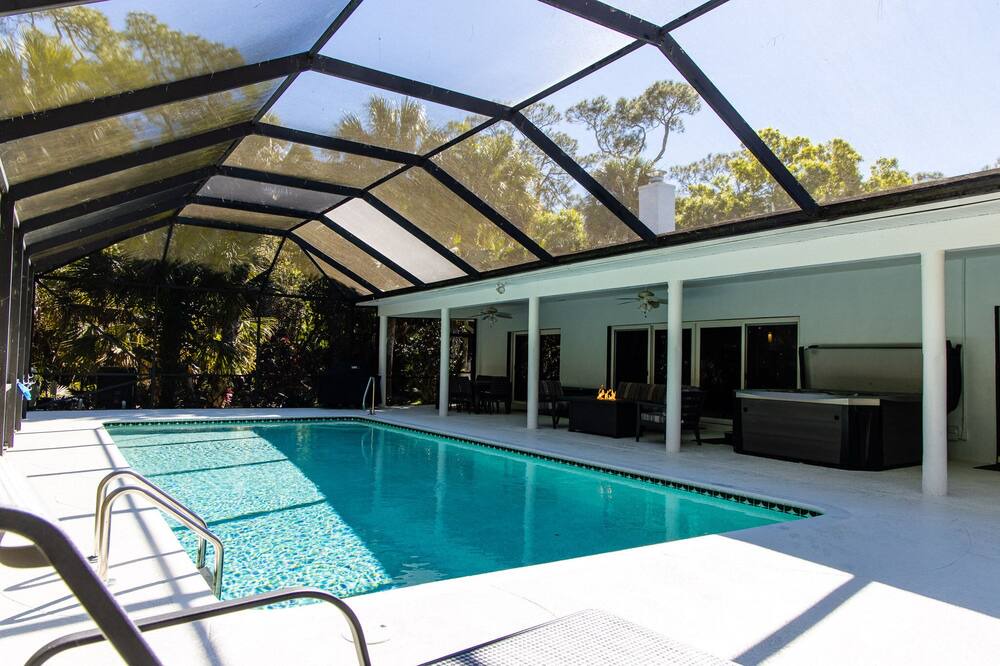 Photo of Outdoor in Jupiter Farms