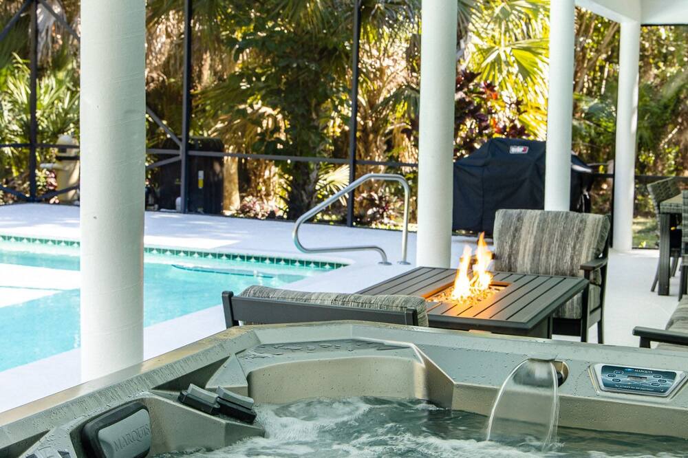 Photo of Outdoor in Jupiter Farms