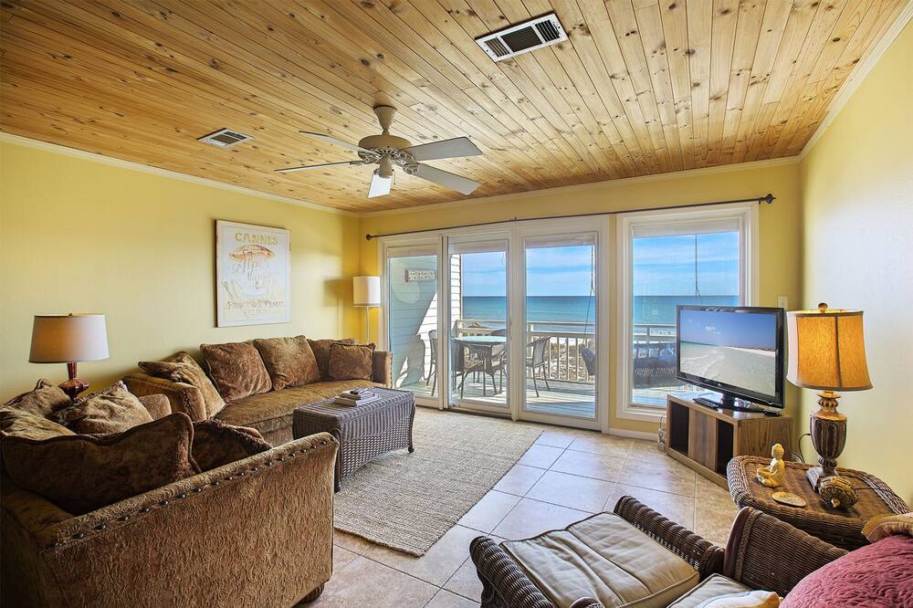 Photo of Livingroom in Santa Rosa Beach