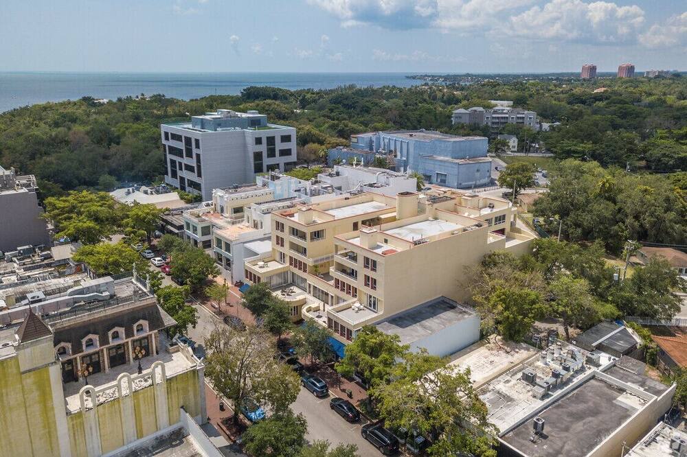Photo of Outdoor in Coconut Grove