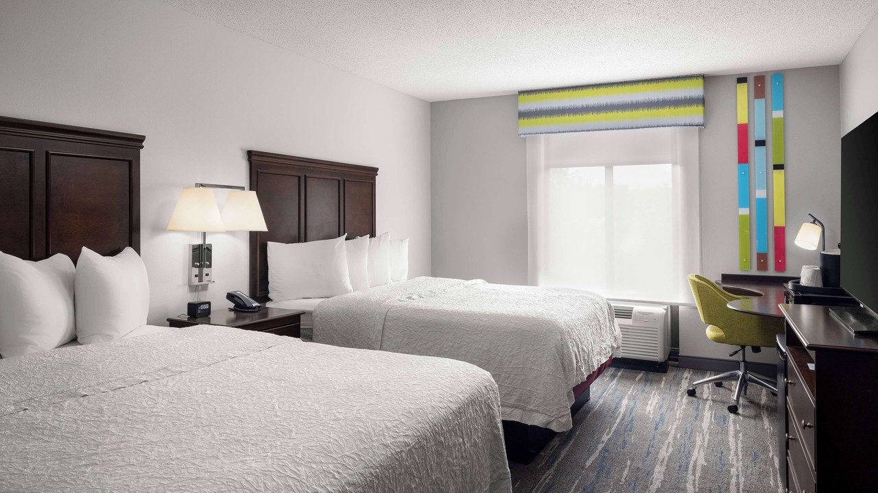 Photo of Bedroom in Crestline Heights