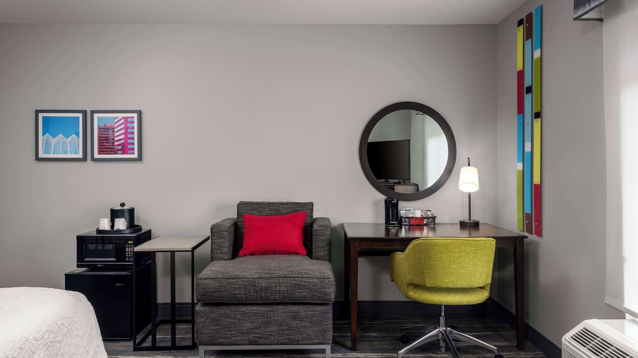 Photo of Bedroom in Crestline Heights