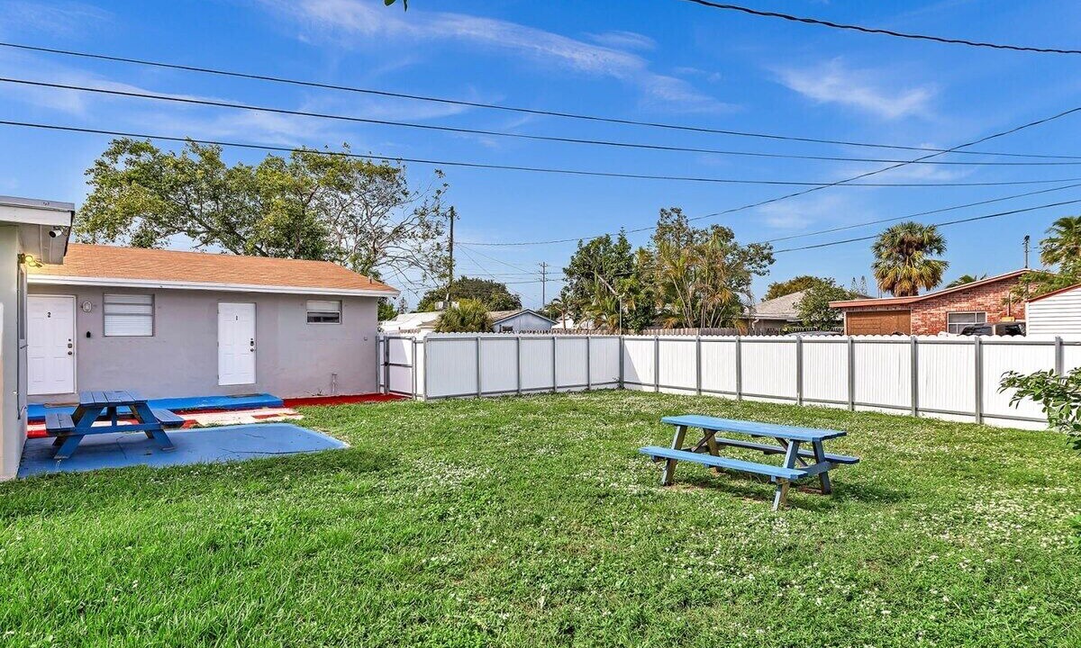 Photo of Outdoor in Royal Poinciana