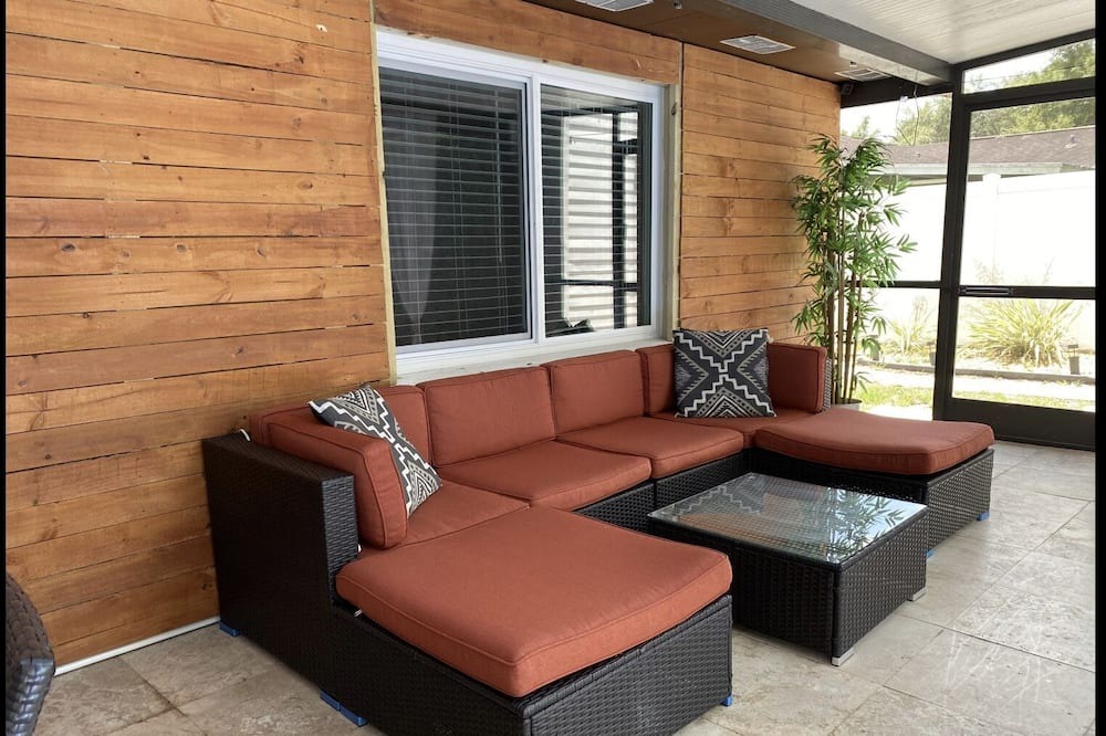 Photo of Patio Balcony in Seffner Community Alliance