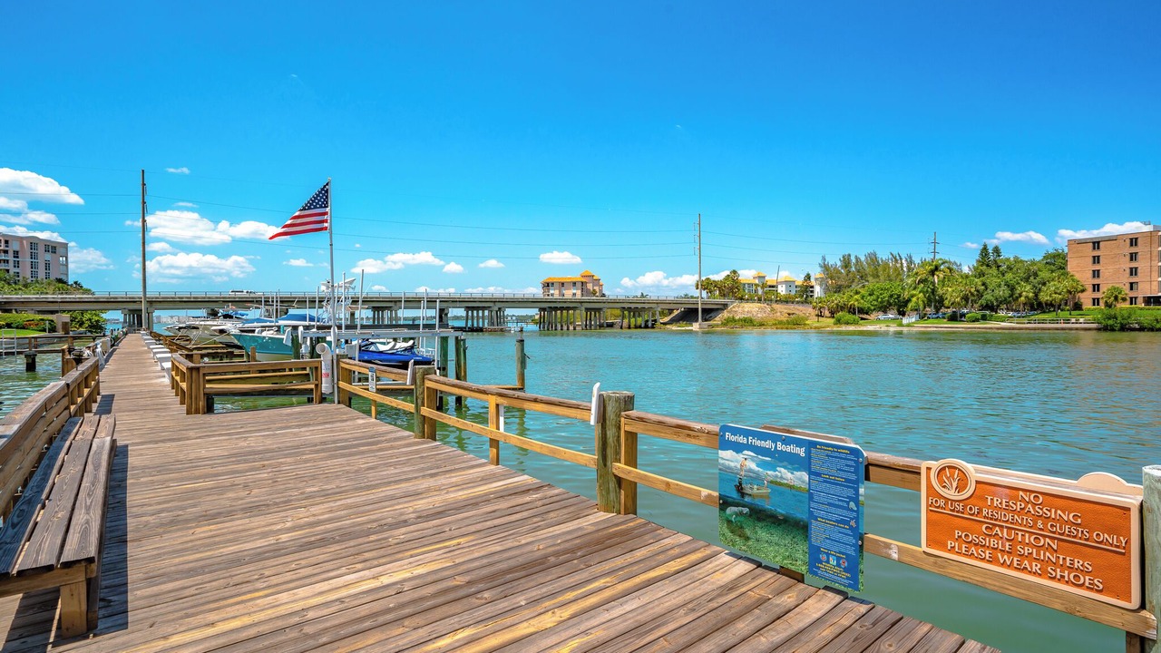 Photo of Others in Bayway Isles