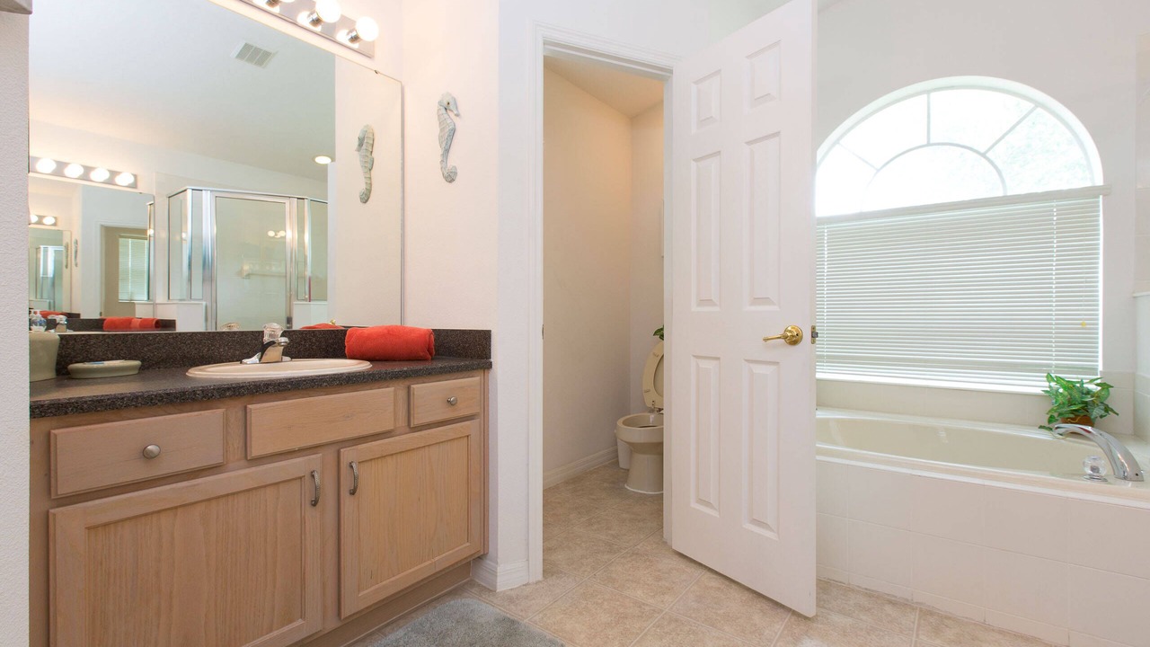 Photo of Kitchen in Orange Tree