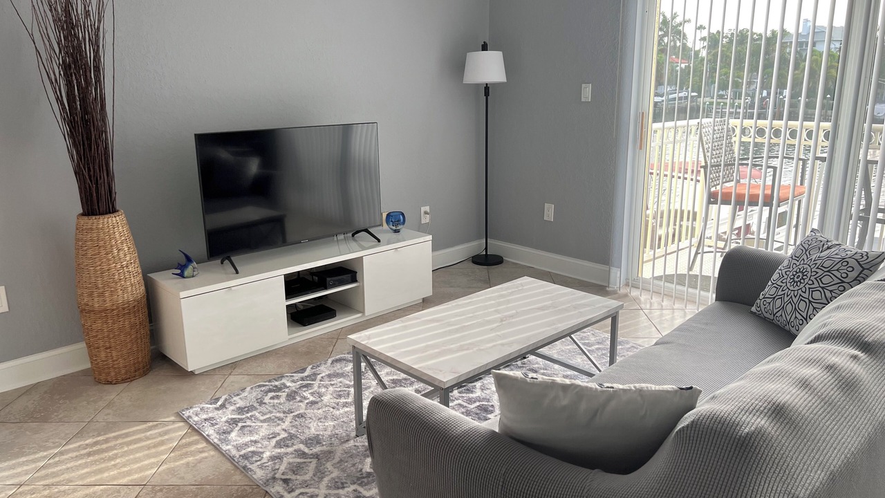 Photo of Livingroom in Belle Vista