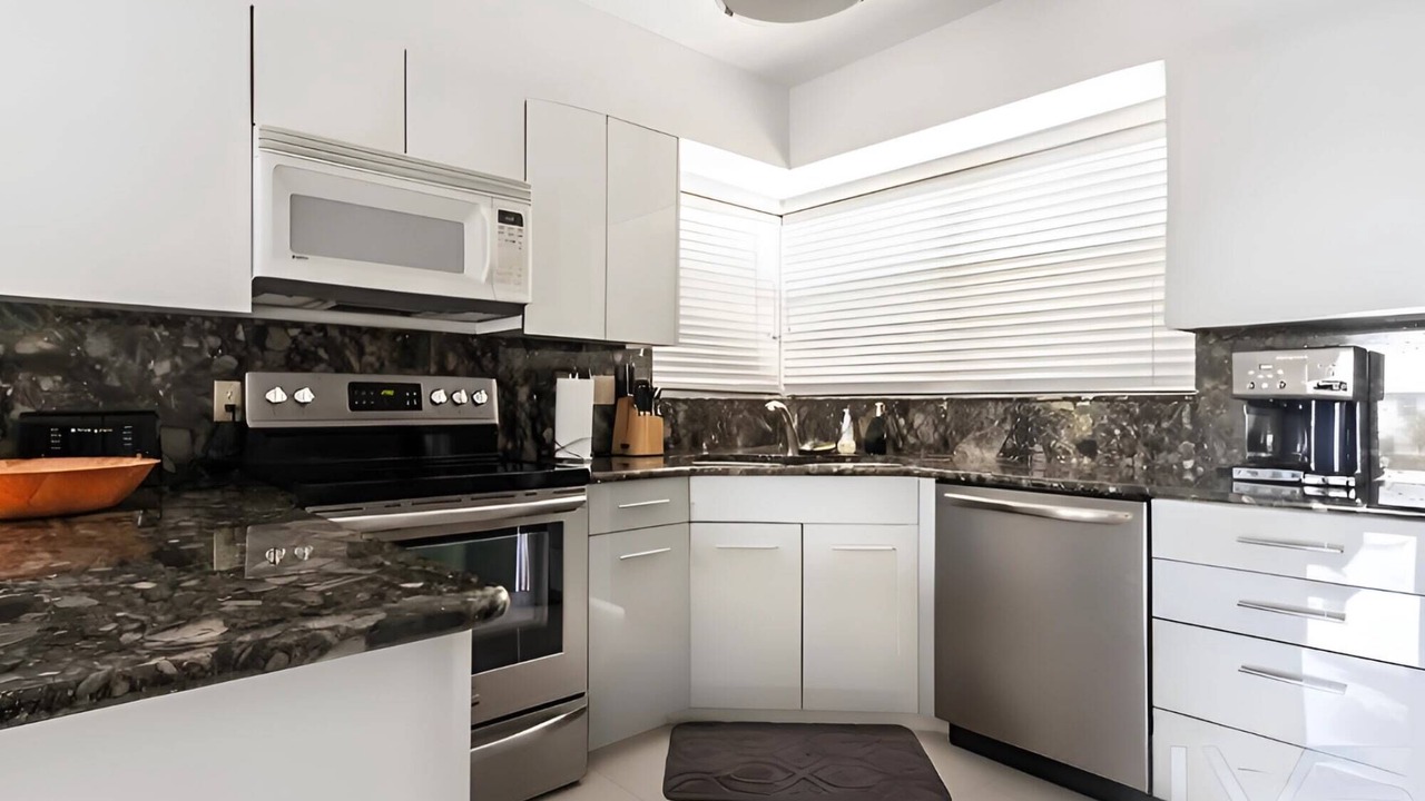 Photo of Kitchen in Harbor Beach