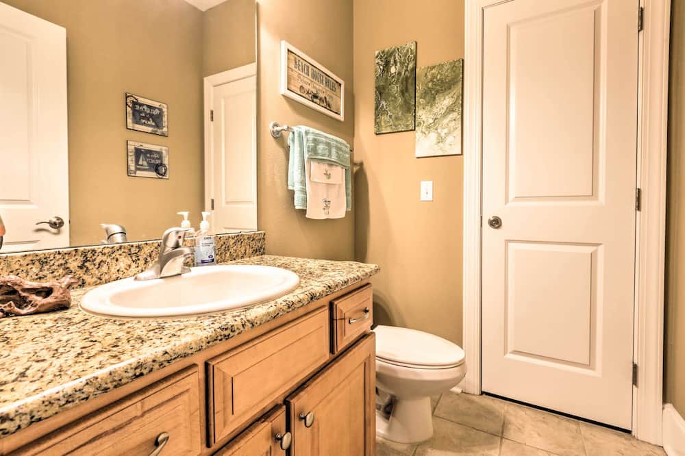 Photo of Bathroom in Carrabelle