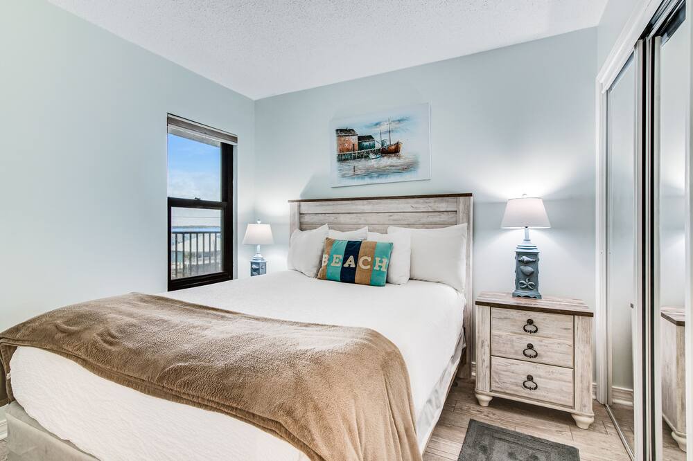 Photo of Others in Navarre Beach