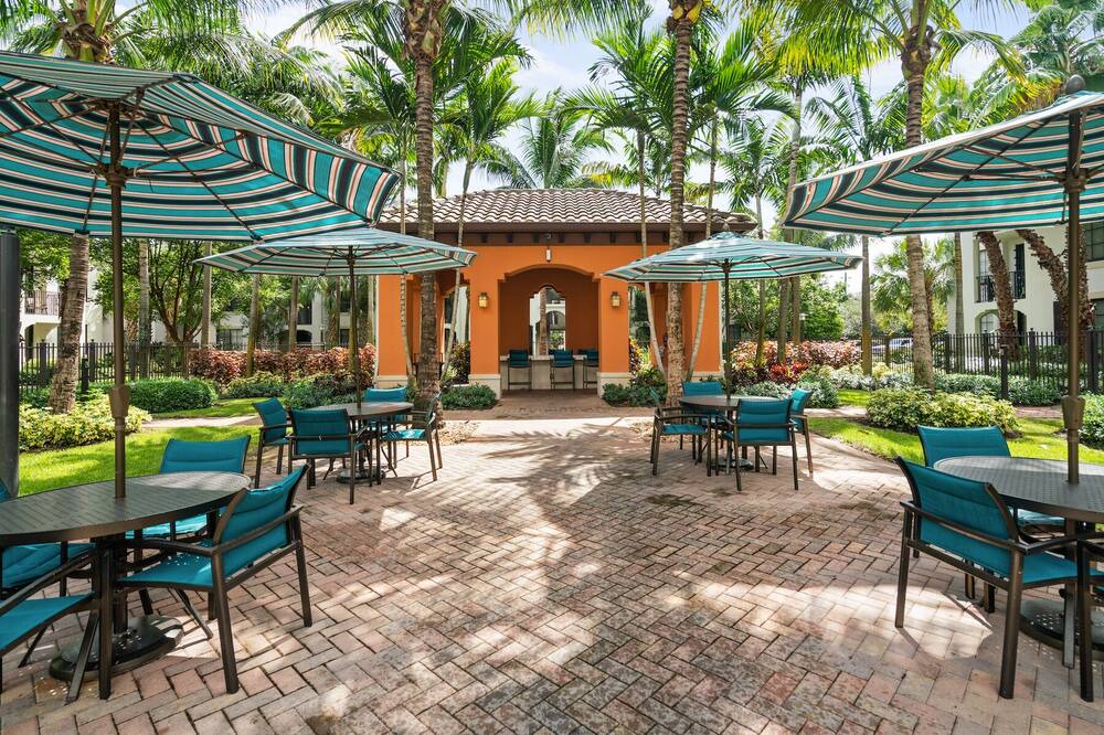 Photo of Outdoor in Davie