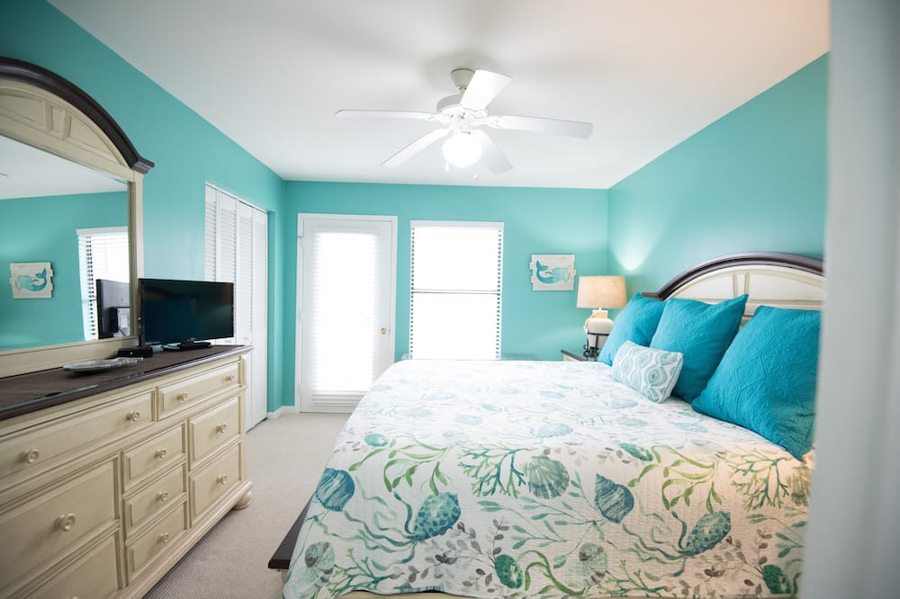 Photo of Bedroom in Orange Beach East