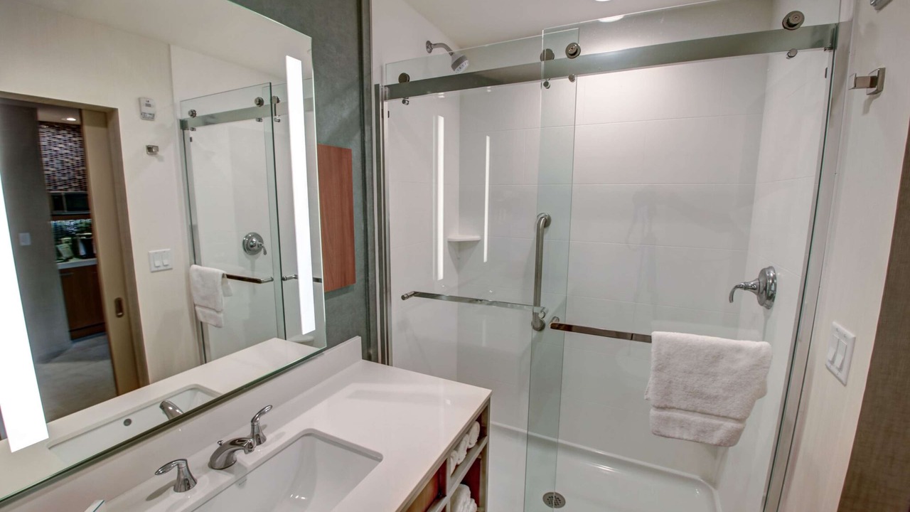 Photo of Bathroom in Wesley Chapel