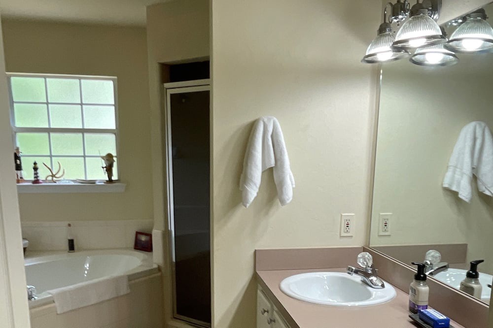 Photo of Bathroom in Gainesville