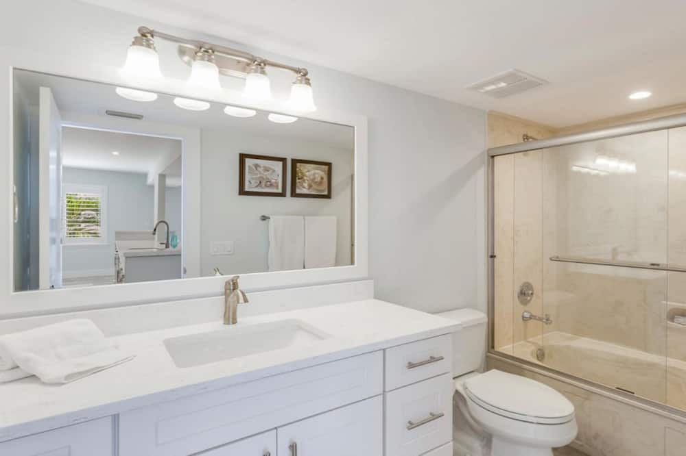 Photo of Bathroom in Sanibel