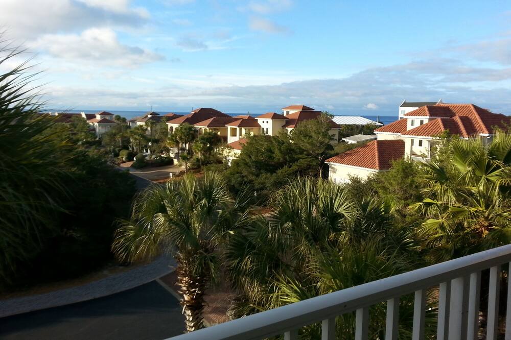 Photo of Bedroom in Fort Bay